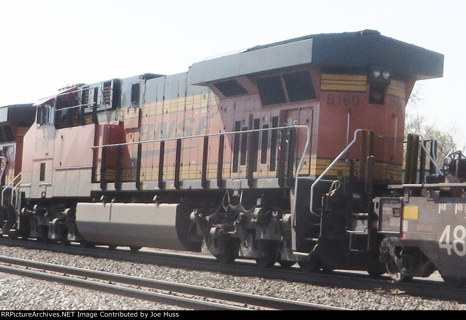 BNSF 8160